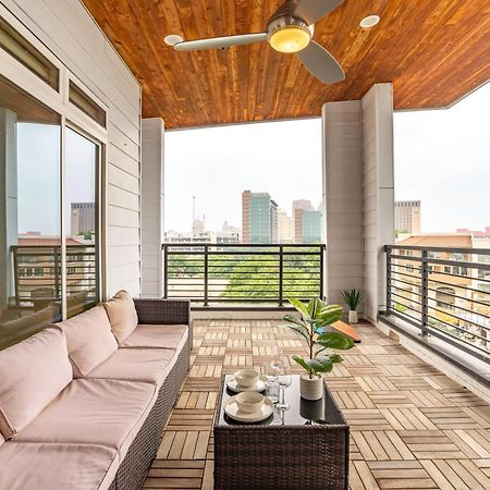 Riverwalk Penthouse Oasis W/Free Parking Gym Pool San Antonio Eksteriør billede