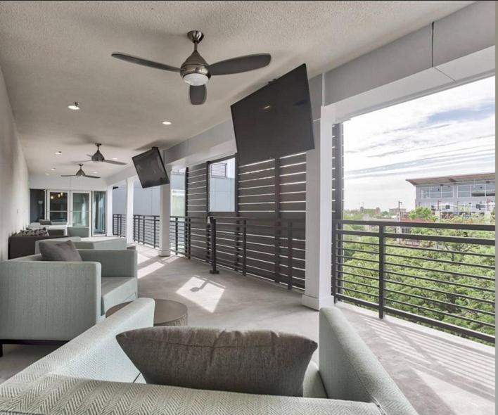 Riverwalk Penthouse Oasis W/Free Parking Gym Pool San Antonio Eksteriør billede