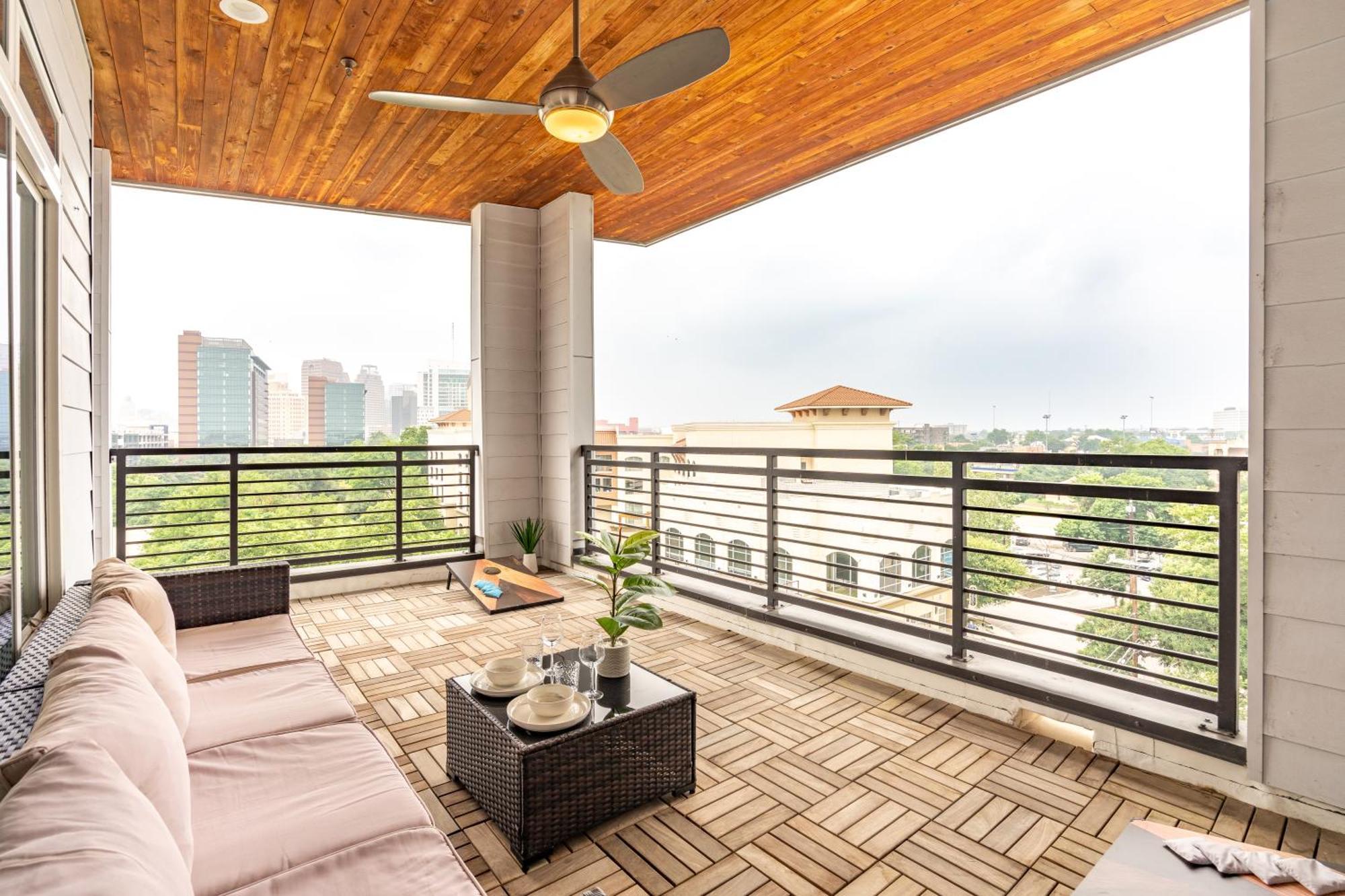 Riverwalk Penthouse Oasis W/Free Parking Gym Pool San Antonio Eksteriør billede